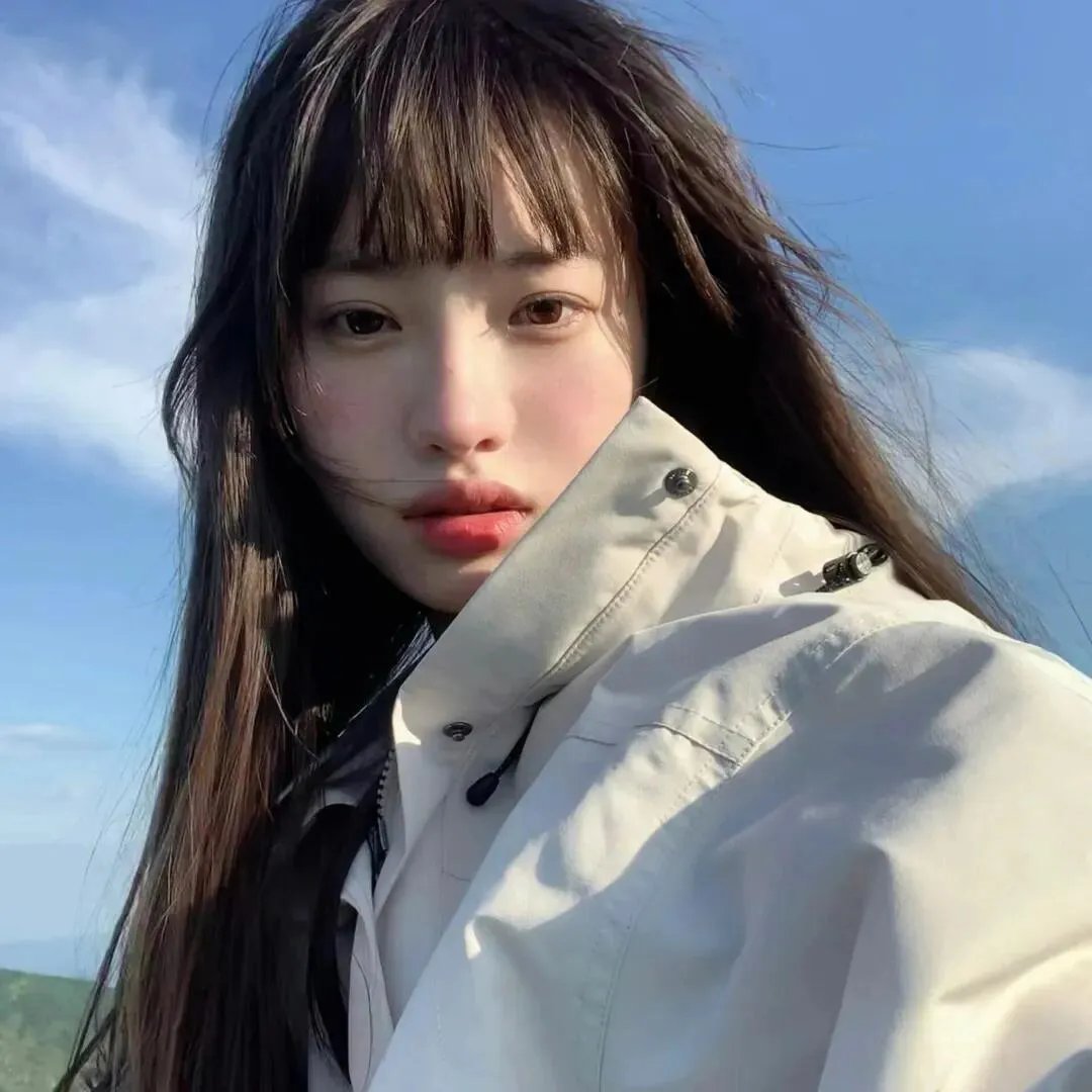 诺娃队长 封面